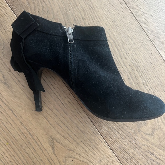 J Crew Suede Booties with Bow sz7 - Picture 3 of 4